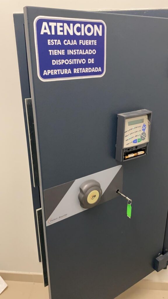 Apertura de cajas fuertes Ojós