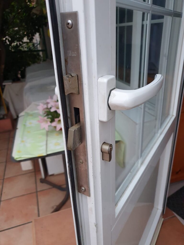 Apertura de puertas Barrio de San José Obrero