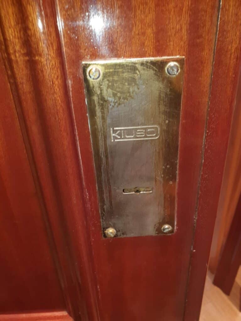 Apertura de puertas Gebas