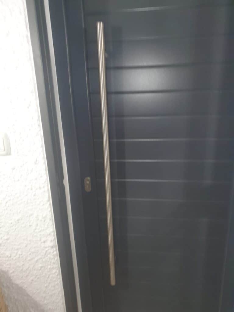 Apertura de puertas Los Dolores