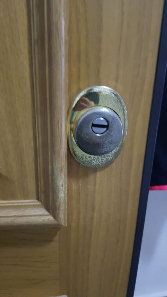 Apertura de puertas Mahoya