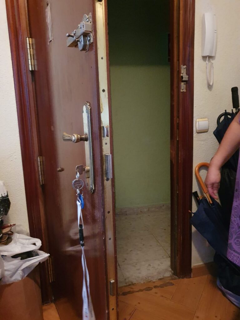 Apertura de puertas Torreagüera