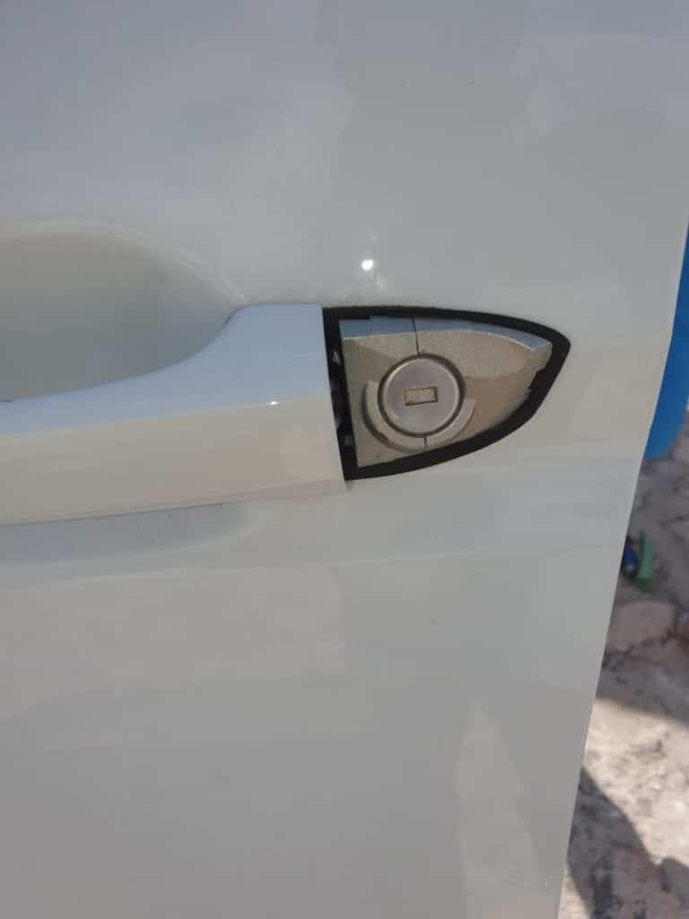 Apertura de vehiculos Las Lomas